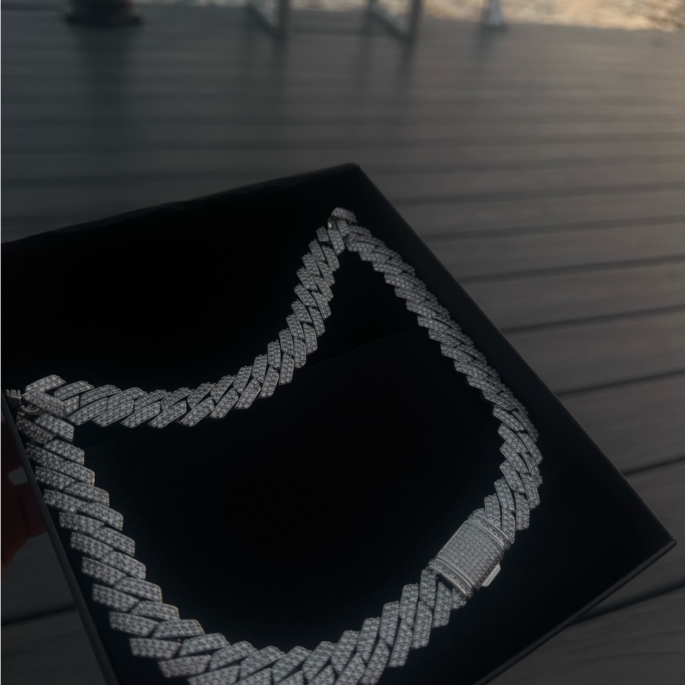 moissanite Cuban link chain